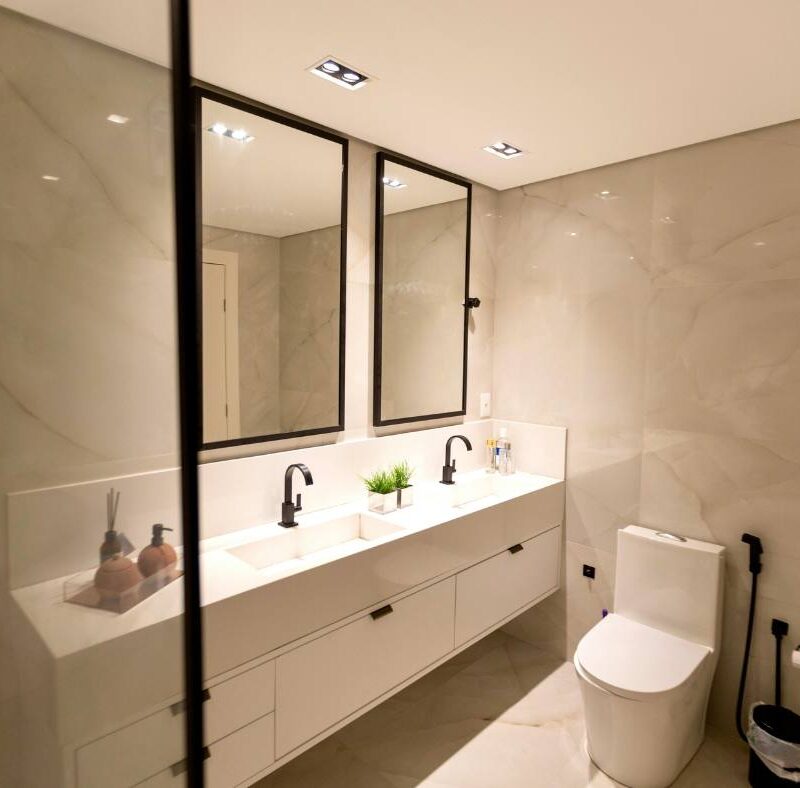 Подвесная тумба в ванную комнату Вариант №4